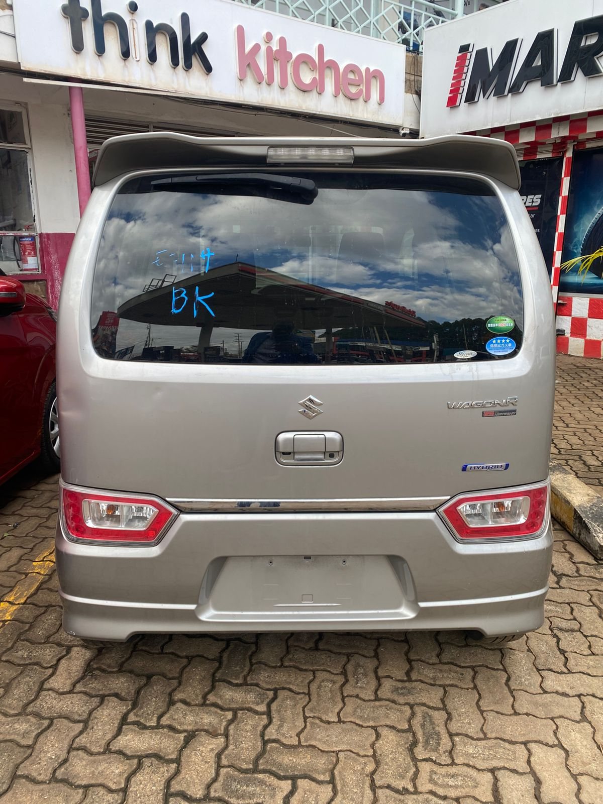 Vehicle photo thumbnail 2